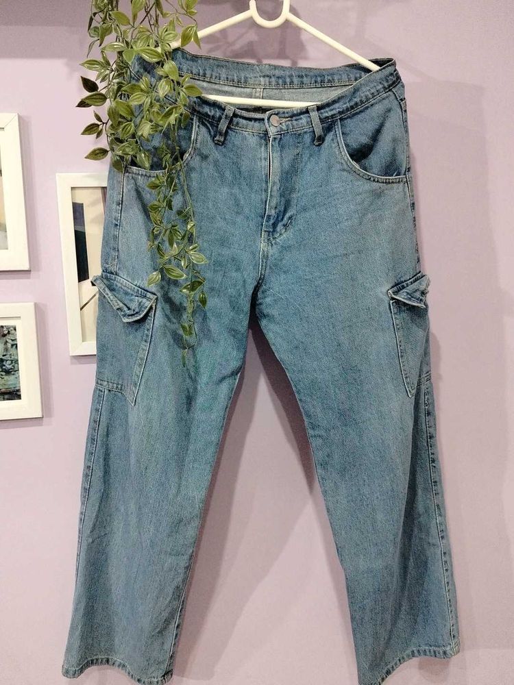 Cargo Jeans