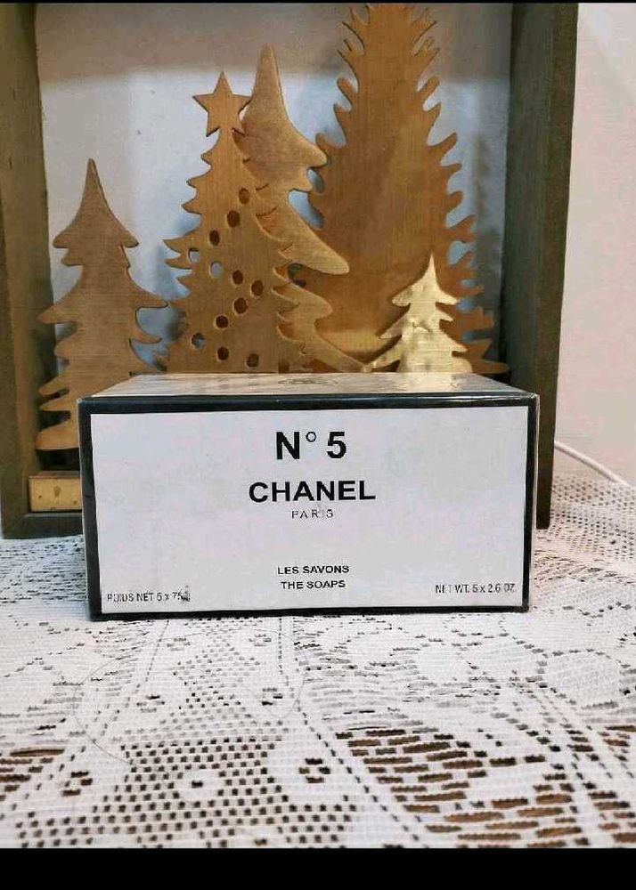 Chanel N°5 Soap Set