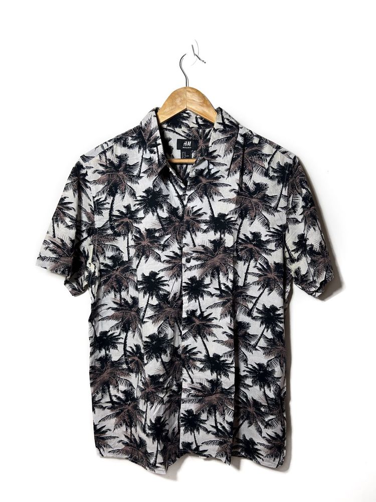 H&amp;M Beach Shirt
