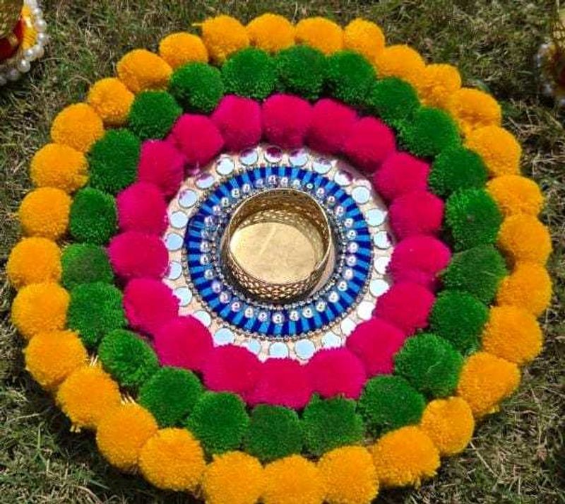 Decorative Showpiece