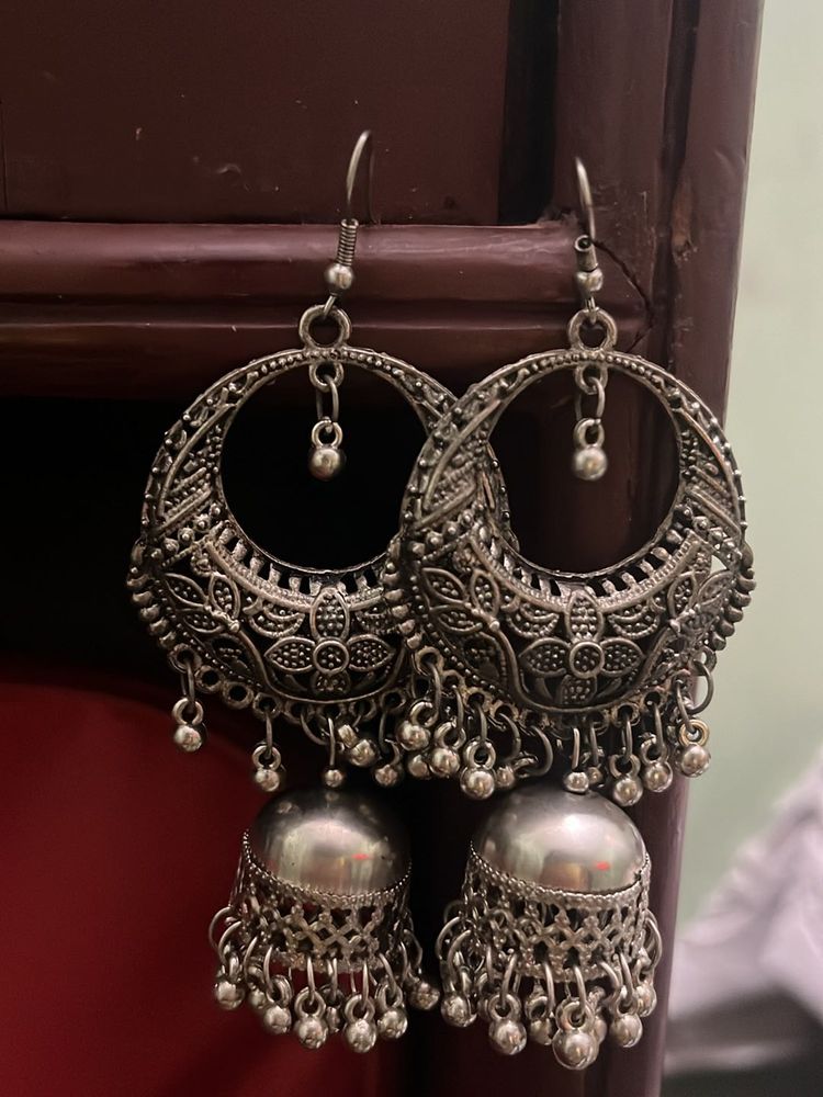 Sliver Oxidatized Jhumke Earrings