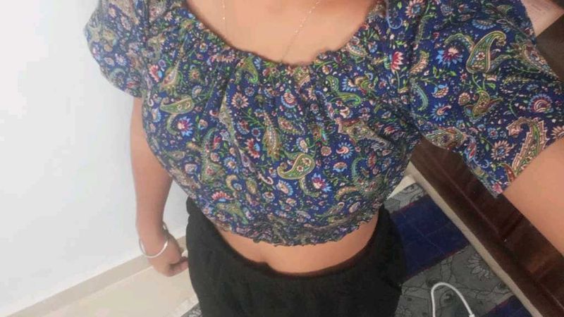 Paisley Print Crop Top