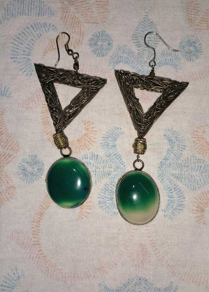 Pair of earrings