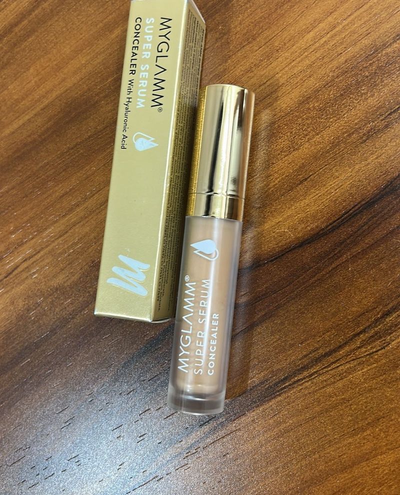 MyGlamm Super Serum Concealer