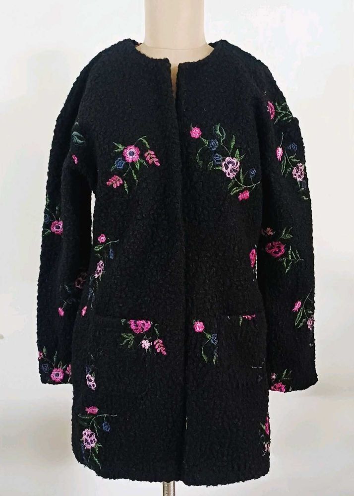 Kazo Floral Embroidered Black Coat