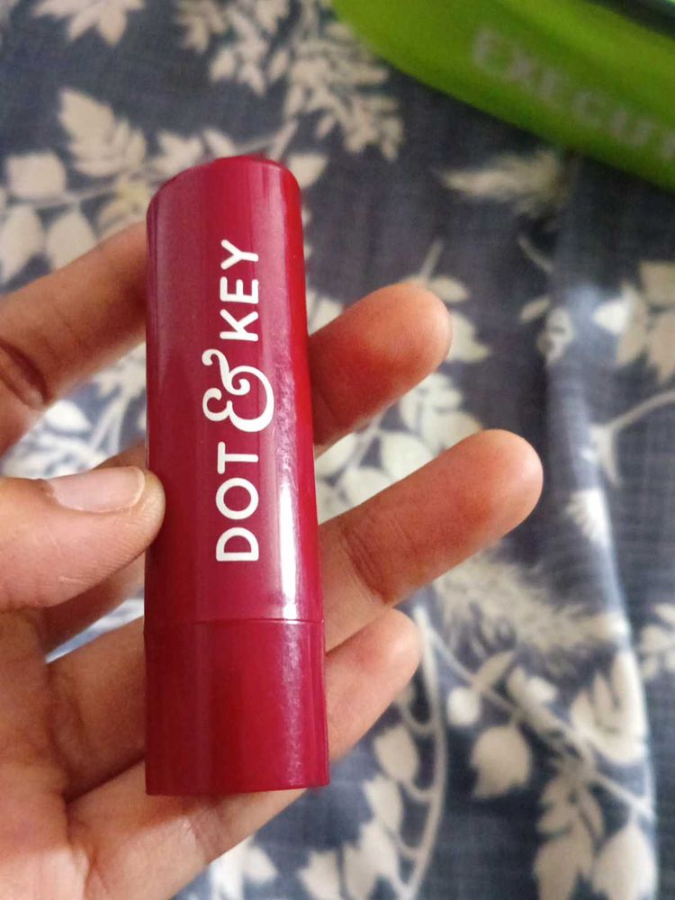 Dot And Key Barrier Repair Hydrating Lip Balm