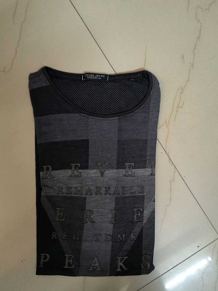 Stylish Grey T-Shirt