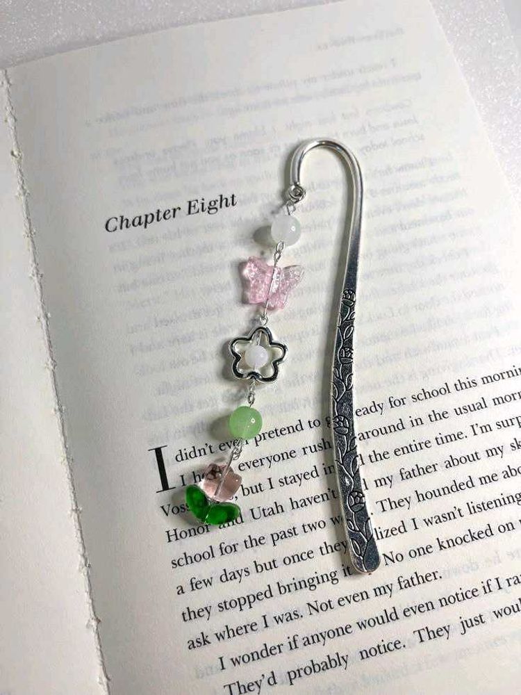 Metal Hook Bookmarks