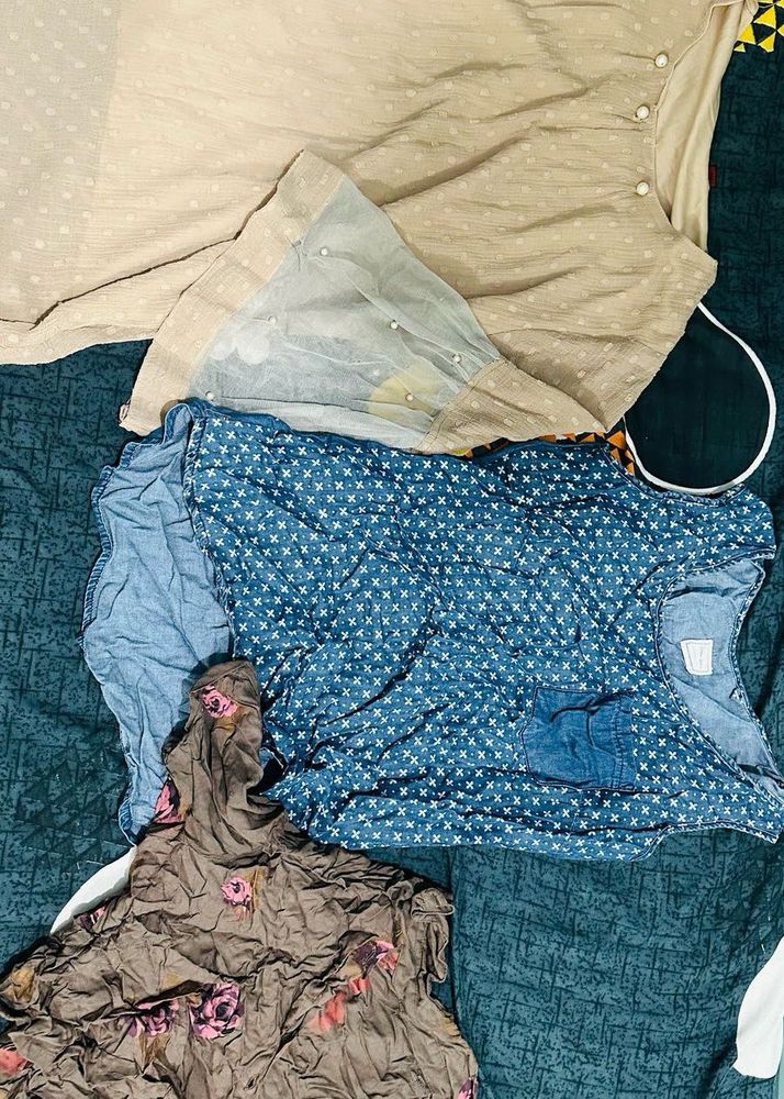 Mixed Lot of Women&#39;s Clothing