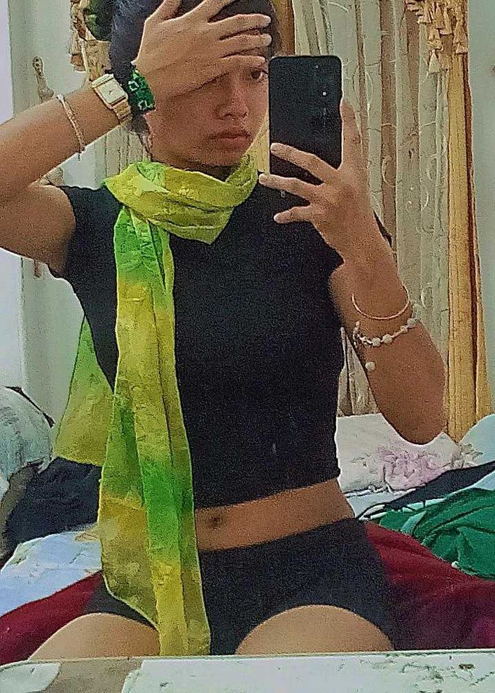 Stylish Green Scarf