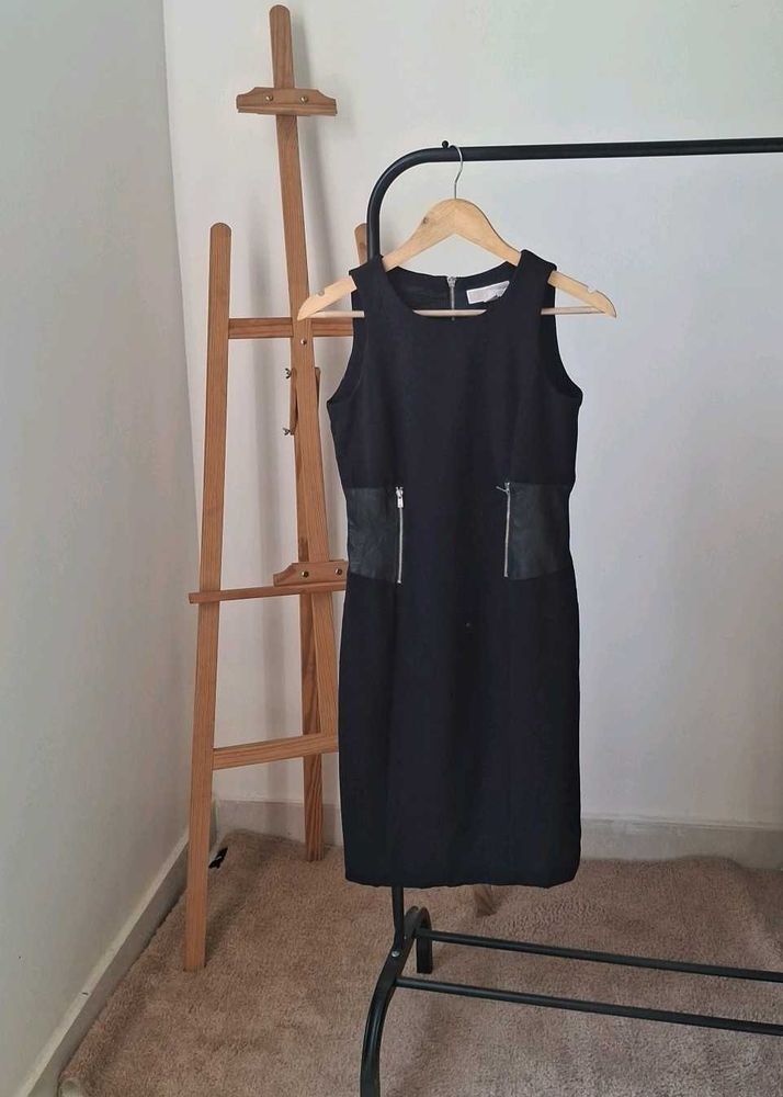 MICHAEL KORS Chic Black Dress