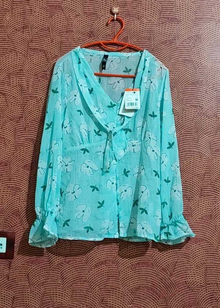 Transparent Flared Top
