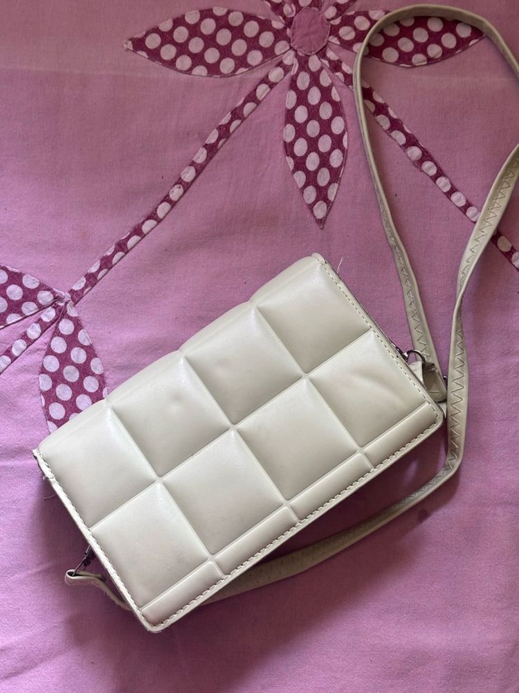 Sling bag