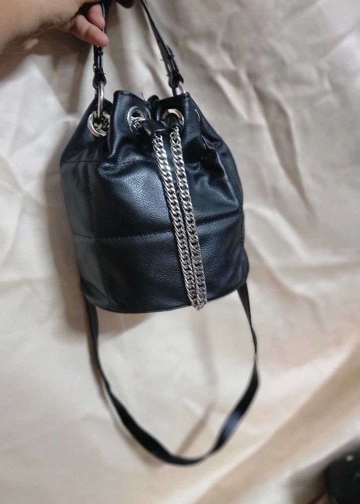 Black Chain Detail Zara Bucket Bag