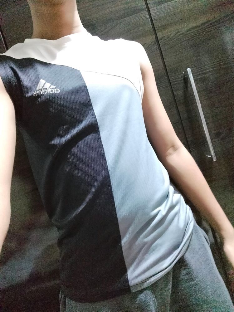 ADIDAS Used Gym Wear For Teens
