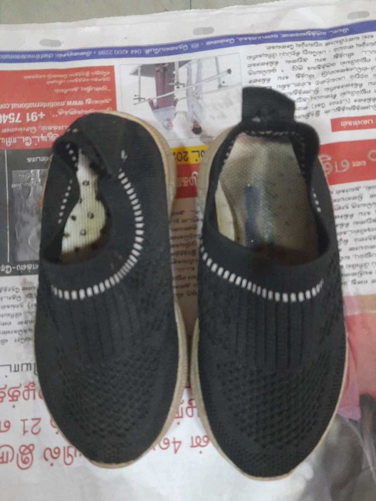I Wanna Sell Babyboy Shoes.