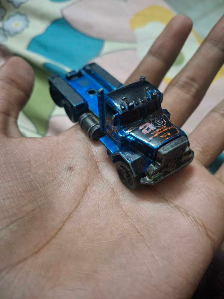 Vintage Hotwheels truck