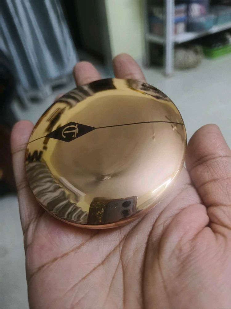 Charlotte Tilbury Medium Compact - Full Size