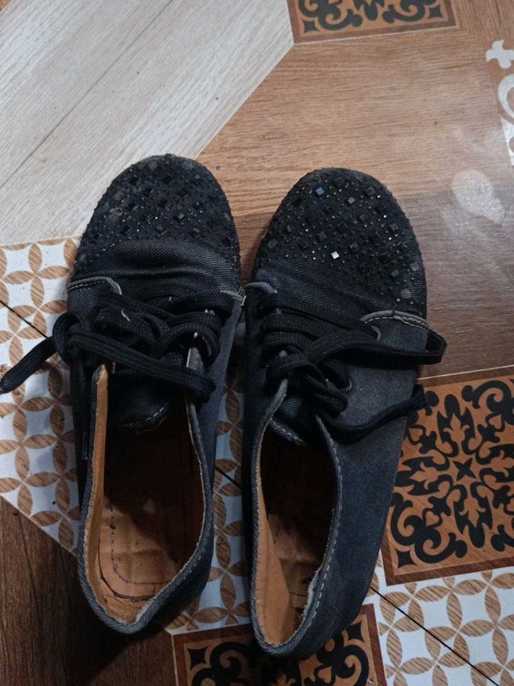 Women Casual Shoes