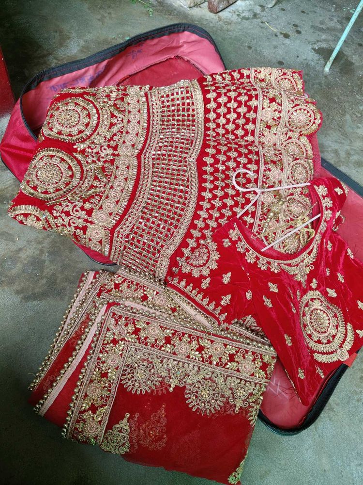 Bridal Lehenga,Blouse,  Dupatta