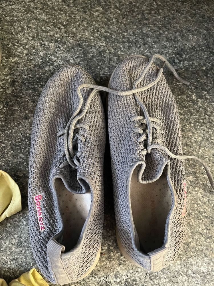 Women Shoe