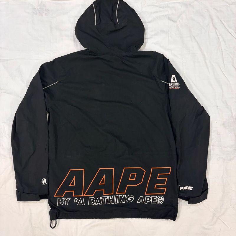 AAPE WINDBREAKER