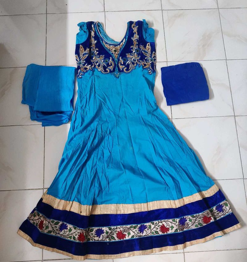 Elegant Blue Embroidered Anarkali