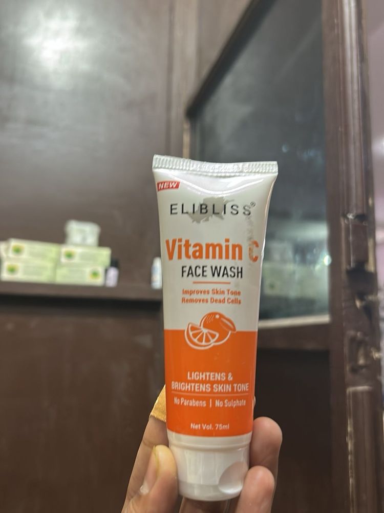 ELIBLISS® Vitamin C Face Wash