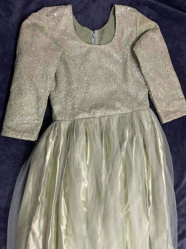 Sequin Gown.🧚🏽‍♀️