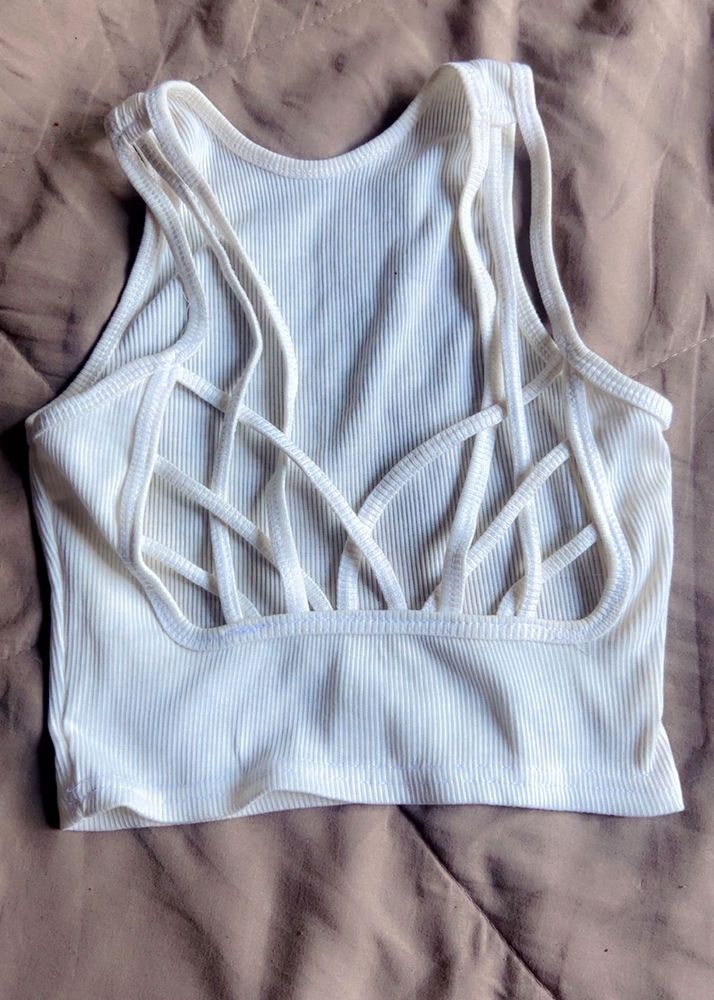 styled back crop Top