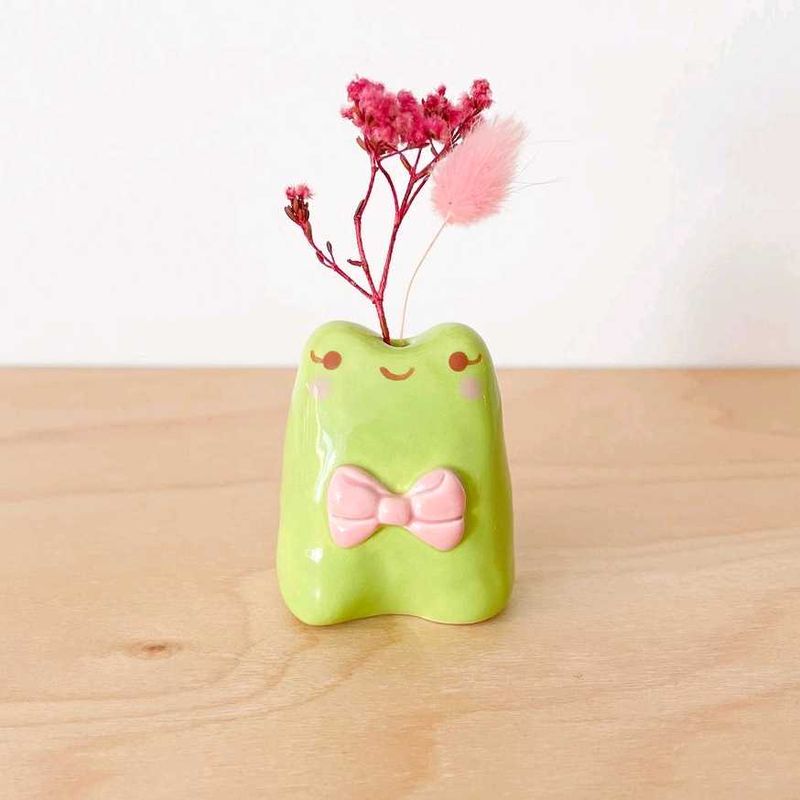 🐸 Mini Frog Vase 🌷