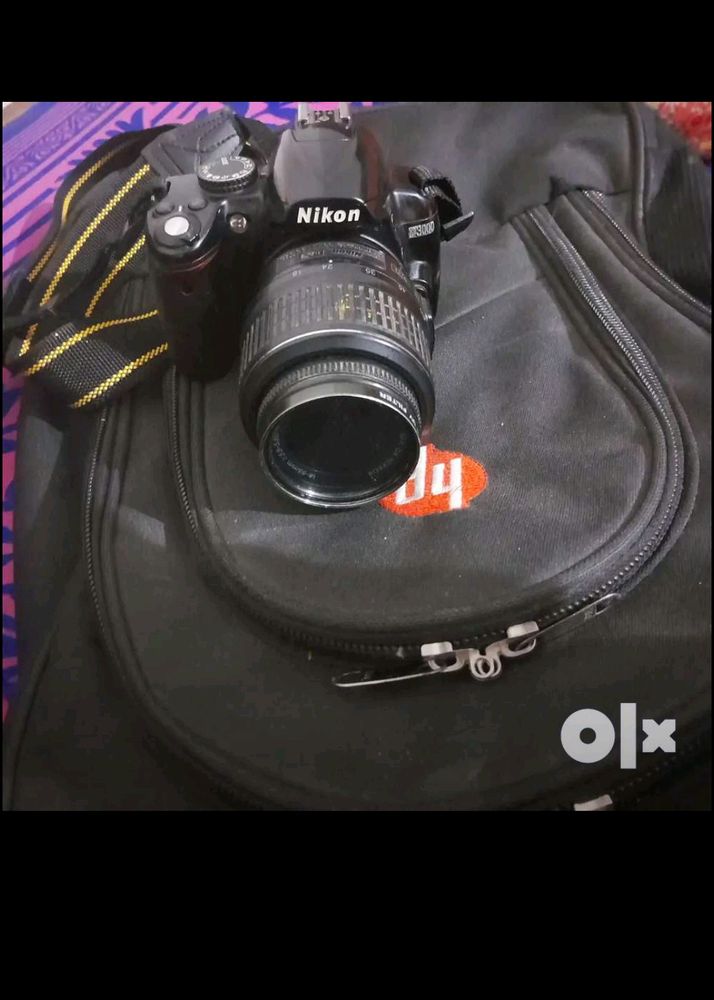 Nikon D3000