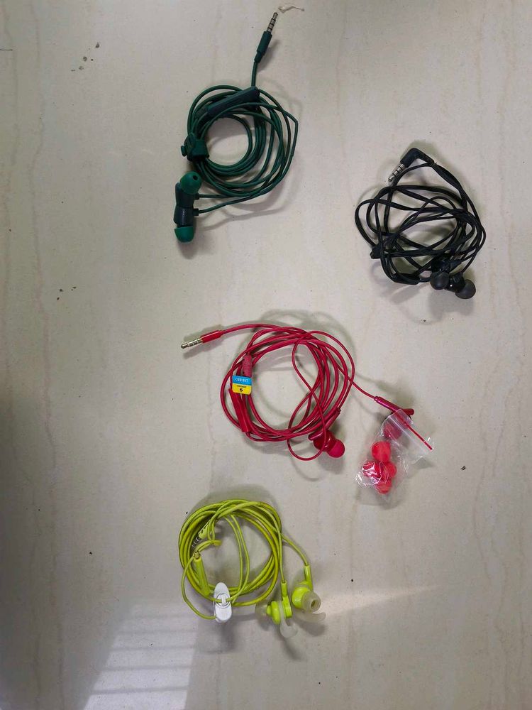 Assorted Earphones Bundle