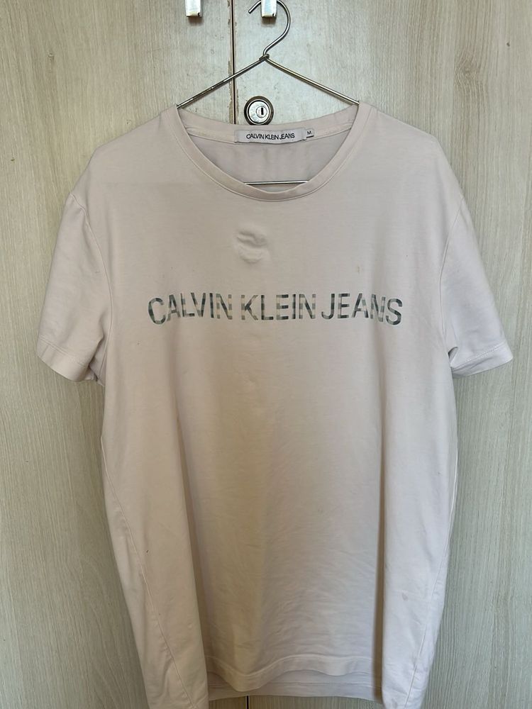 Calvin Klein Tee