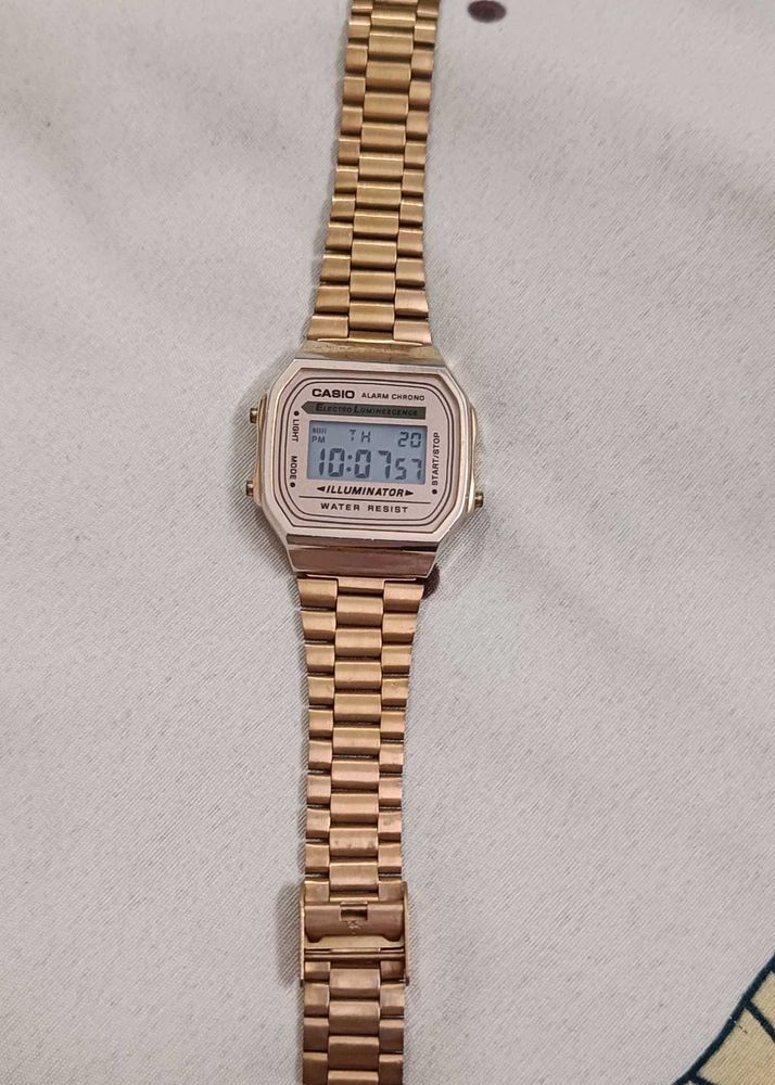 Casio vintage watch