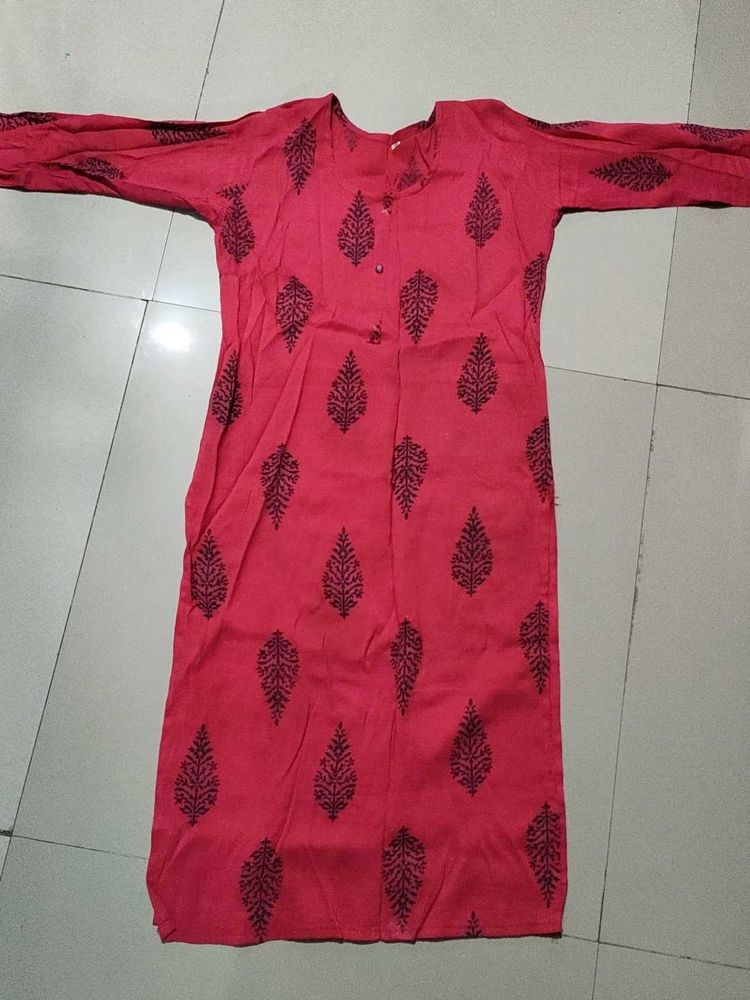 Women Daily Wear Tops .