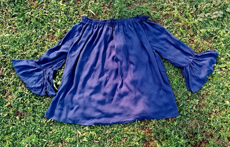 Symbol Off Shoulder Top With Surprise Freebie