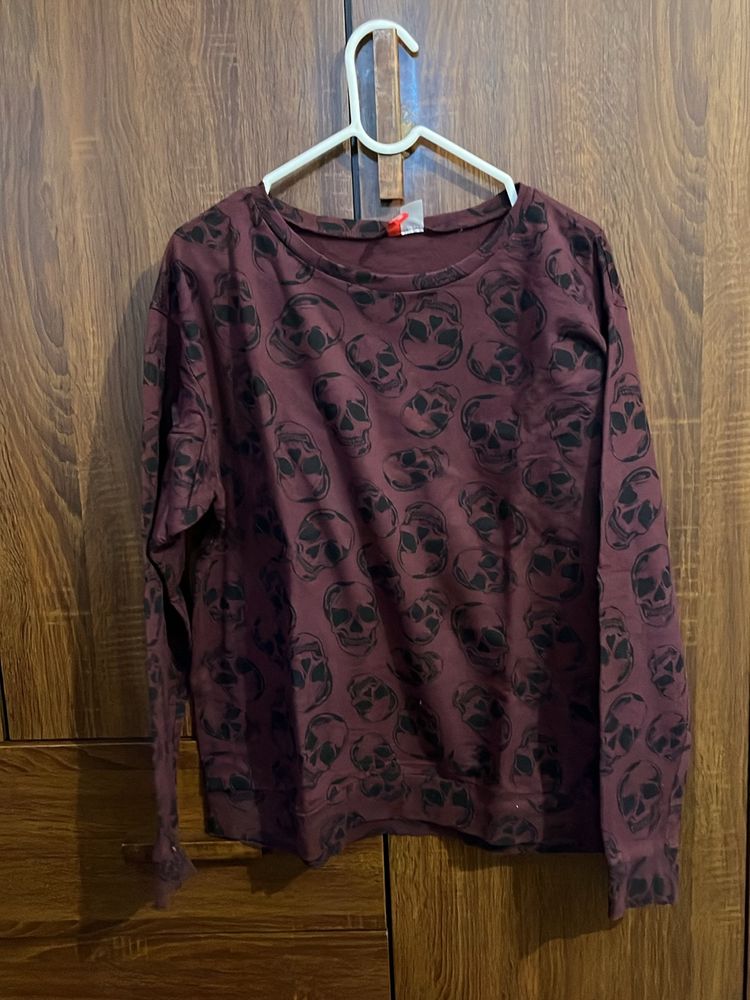 Ladies H&amp;M Skull Imprint Sweatshirt