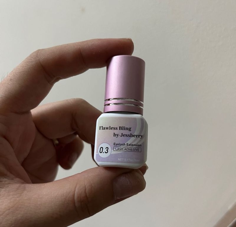Flawless Bling Lash Adhesive