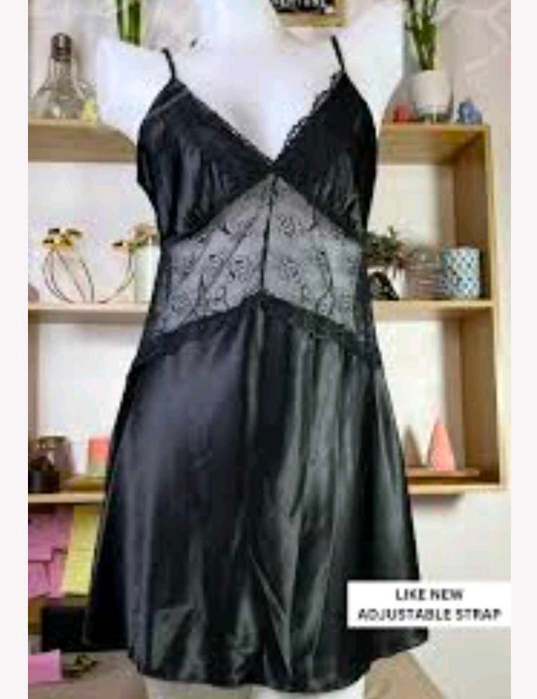 Very Fancy Lace Detail Satin Nighty With Penty