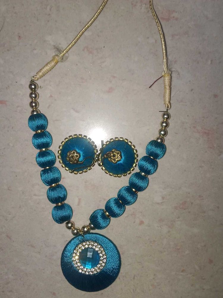Teal Silk Thread Necklace Set