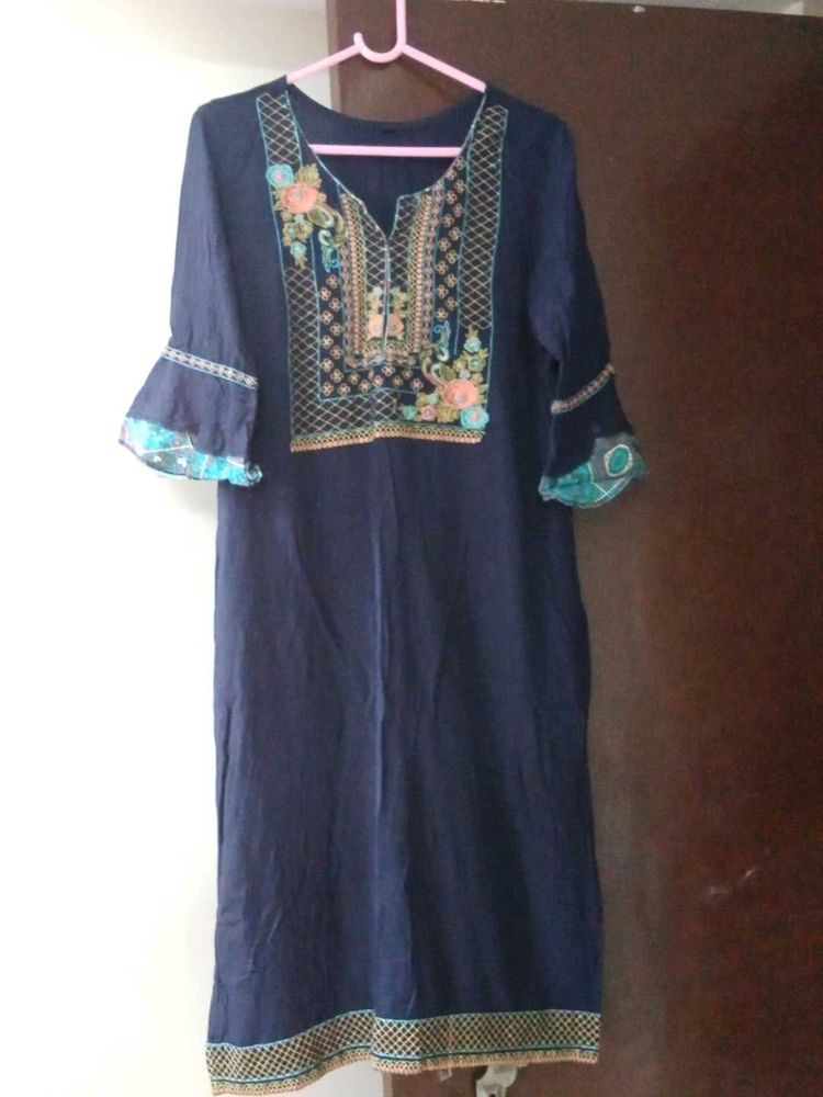 Elegant Embroidered Kurta