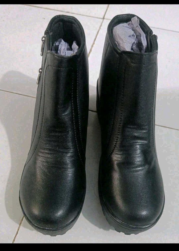 New Black Boots