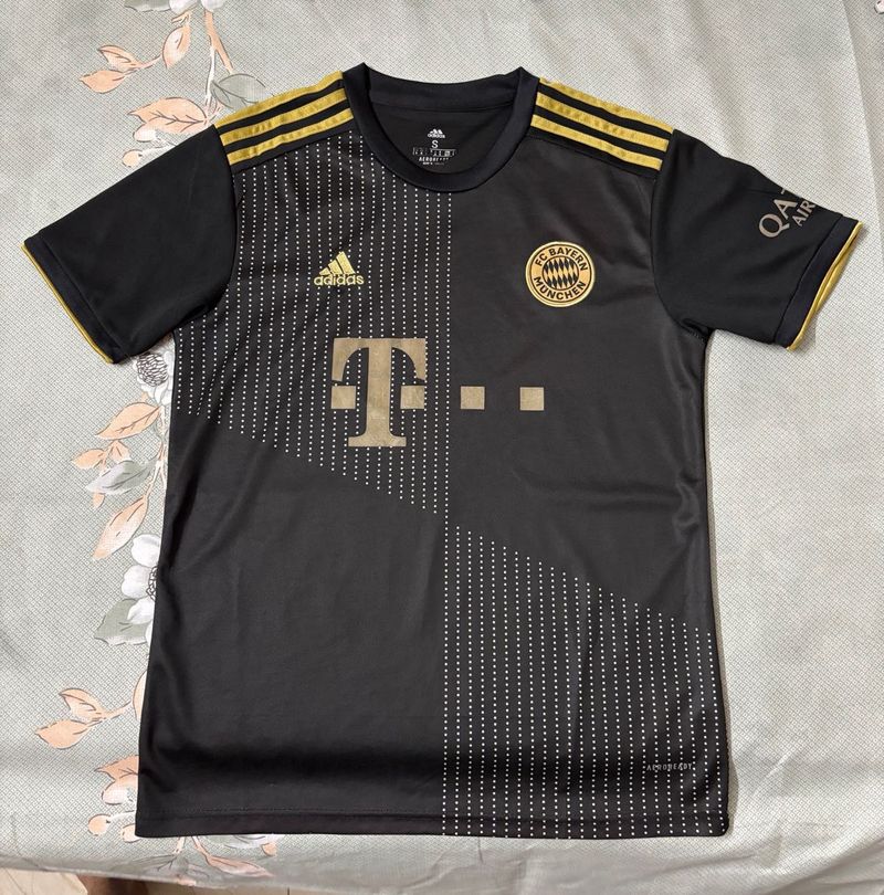 FC Bayern Munich Away Jersey