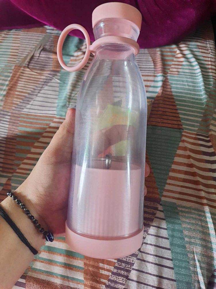 Mini juicer handy chargable