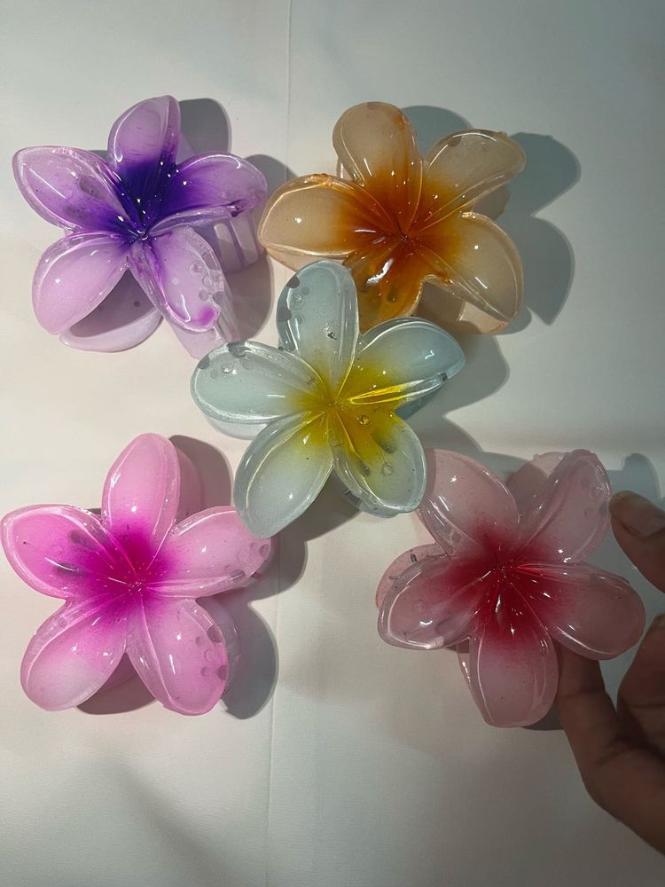 Flower Hair Claw Clips