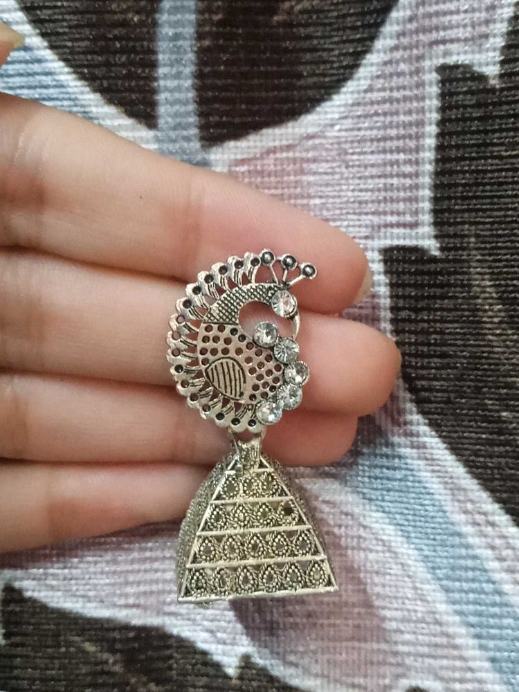 Jhumka earrings
