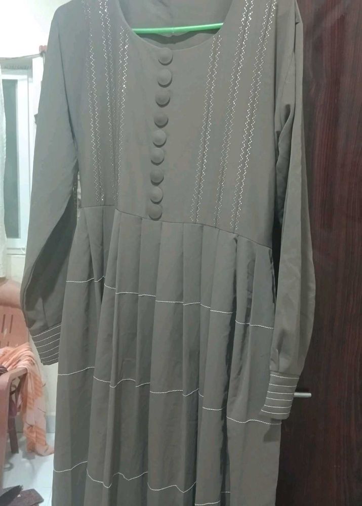 Elegant Grey Abhaya Burqa
