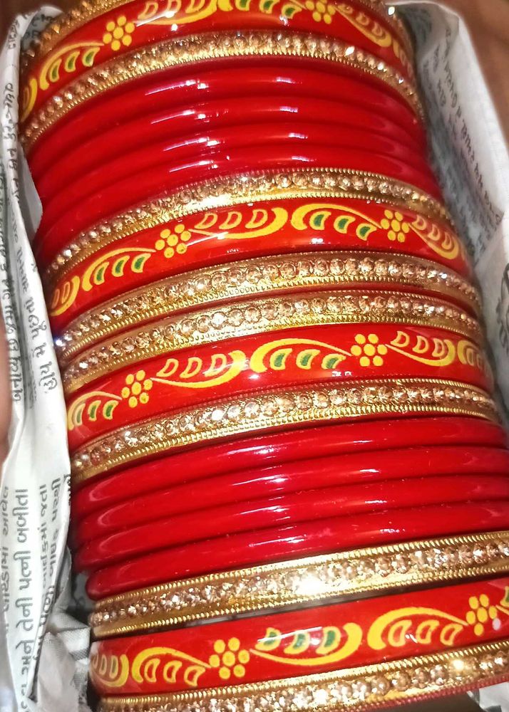 Red &amp; Gold Bangle Set