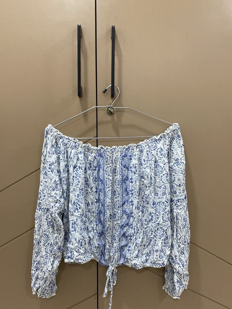 Floral Off-Shoulder Top